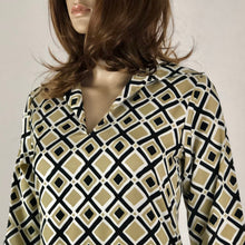 Load image into Gallery viewer, Beautiful Geometric Print Tunic